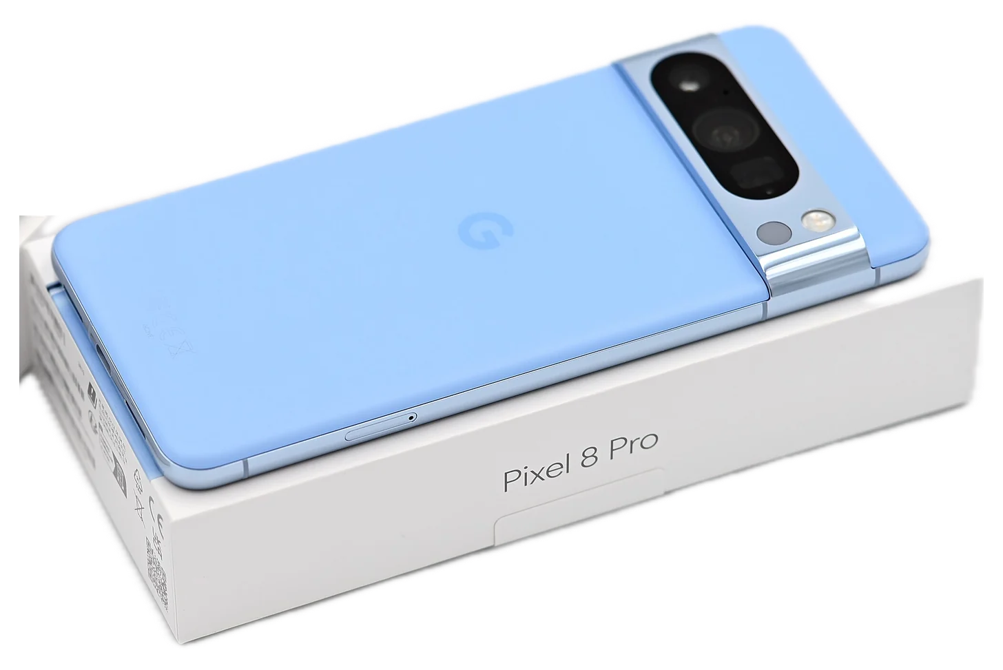 Google Pixel 8 Pro in Bay
